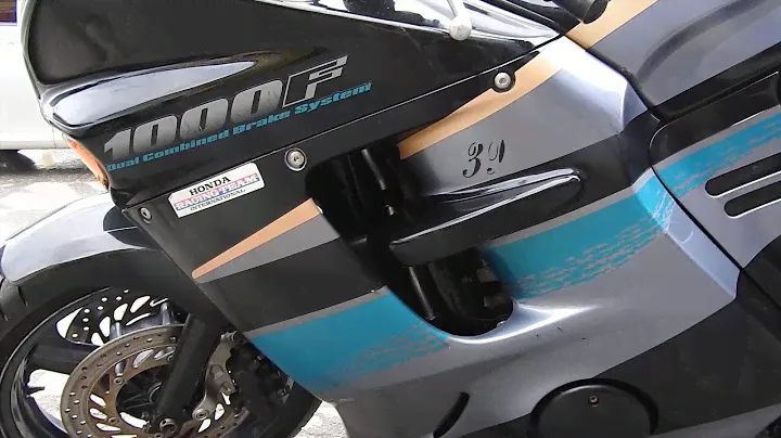 Honda CBR1000F  SC24-2402767