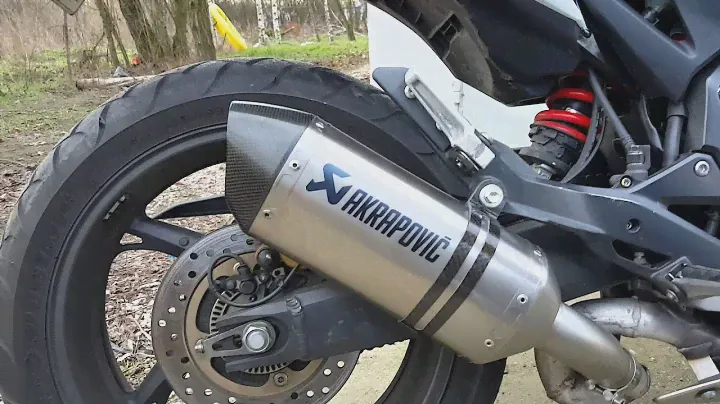 Honda CBR 600F 2012 Akrapovic exhoust sound