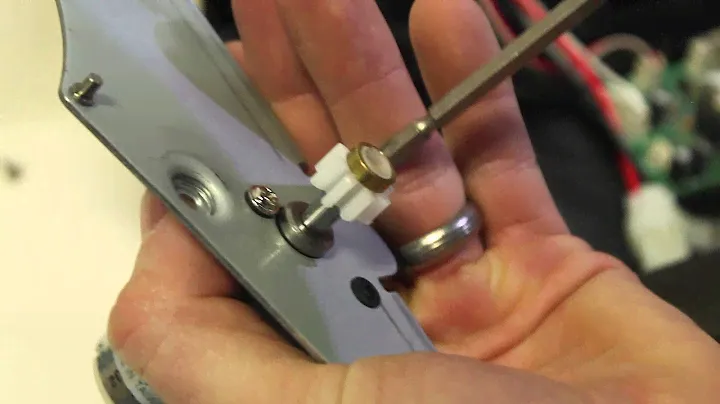 Gene Cafe CBR-101: Left Damper Replacement