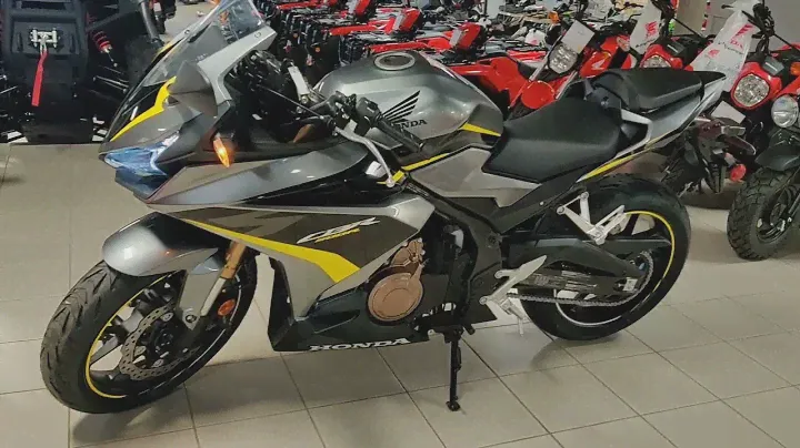 2023 Honda CBR500R ABS