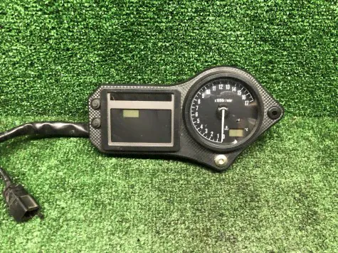 Приборная панель Honda CBR 600 F4i PC35