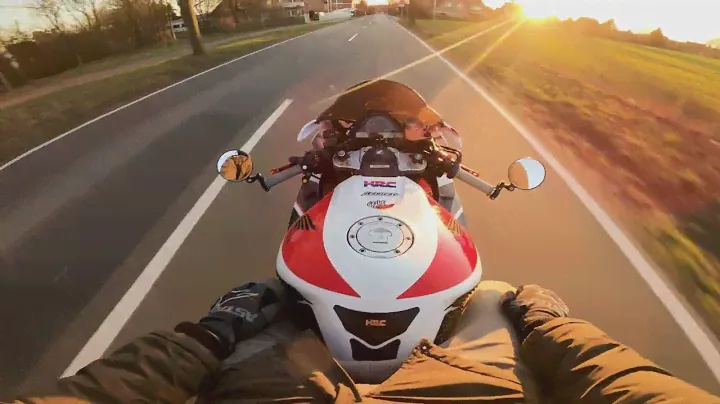 CBR 1000 RR sc57 POV Sunny Ride