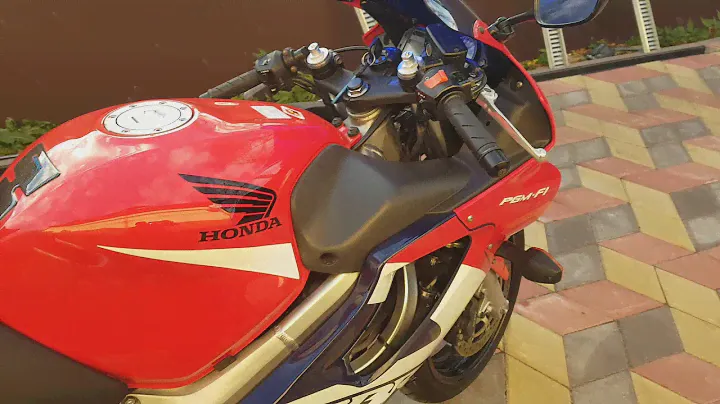 HONDA CBR 600 F4I 2002 ГОД.