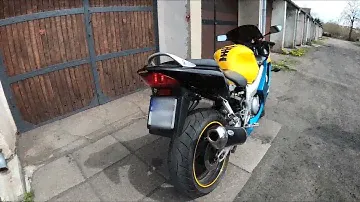 Honda CBR 600 F4 sound exhaust shark