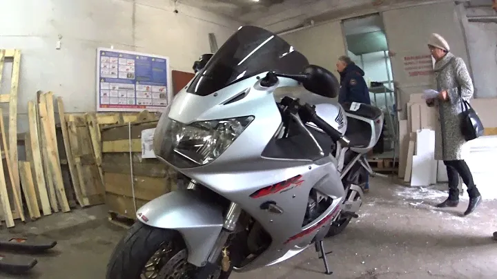 Распаковка мотоцикла Honda cbr  929 Fireblade .unboxing honda cbr 929.