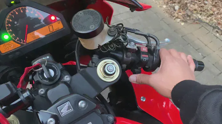 HONDA CBR1000RR SC57 start up and walk around