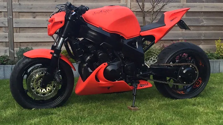 Honda Cbr 900 rr streetfighter