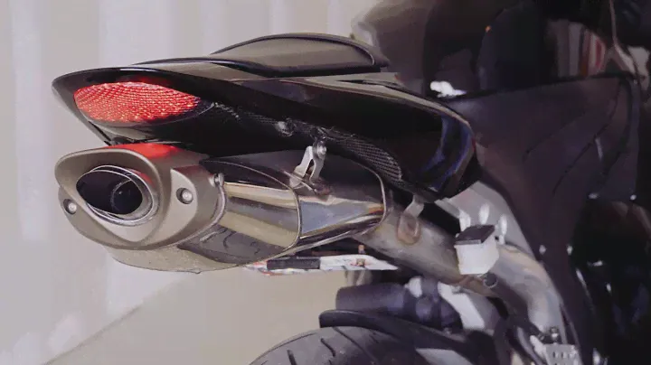 CBR 600rr Akrapovic slip-on Exhaust vs stock