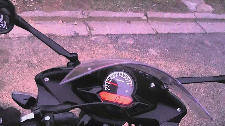 CBR 125 R 2011 Speed Test 121 km/h
