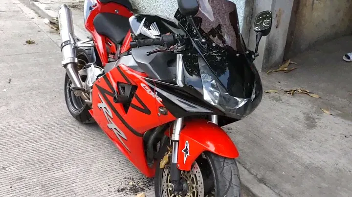 Honda cbr 954rr with two brothers exhaust