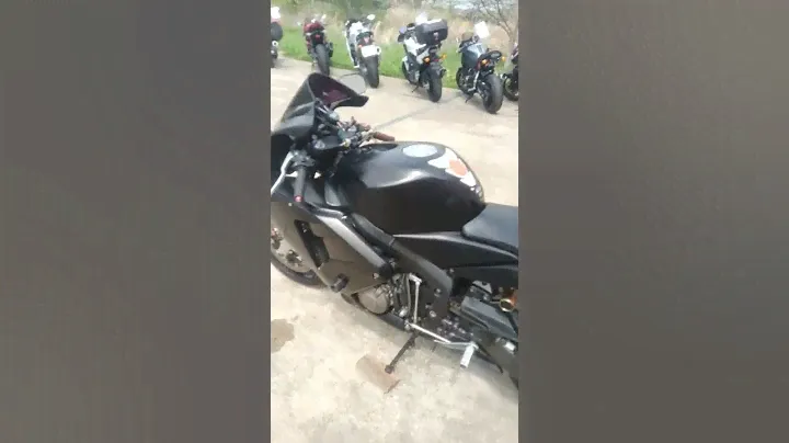 Honda CBR600RR (2004)