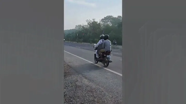 Cbr 650f fly-by❤️‍🔥..!! #cbr650f #exhaustsound #exhaustnote #bikers