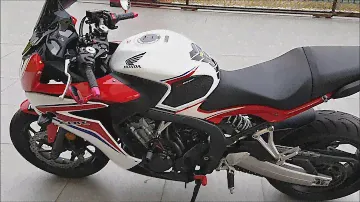 2015 Honda CBR650F Start Up, Exhaust Sound, Walkaround