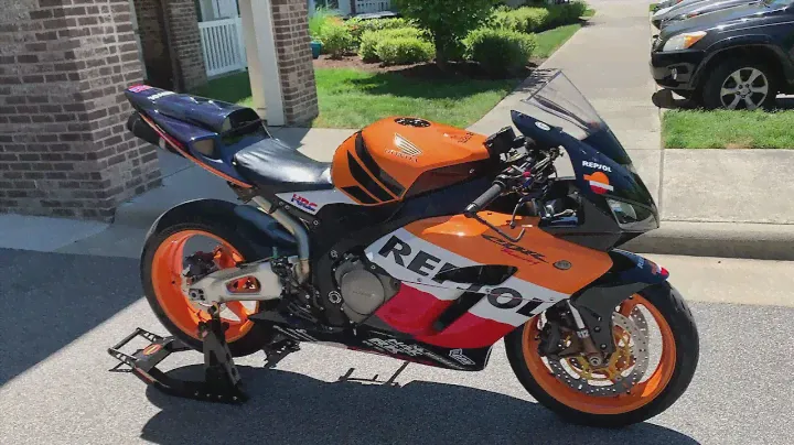 Honda CBR 1000rr SC57 Fireblade Repsol Edition 2005